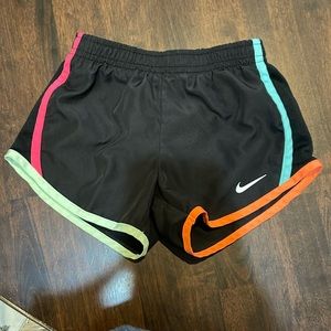 Size 3T Nike shorts